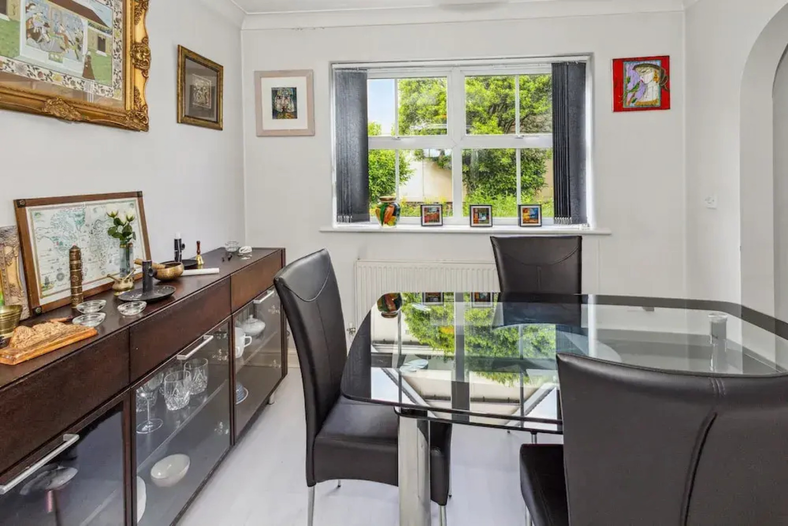 Urban Oasis - Modern 2B/2B Retreat Near Nature