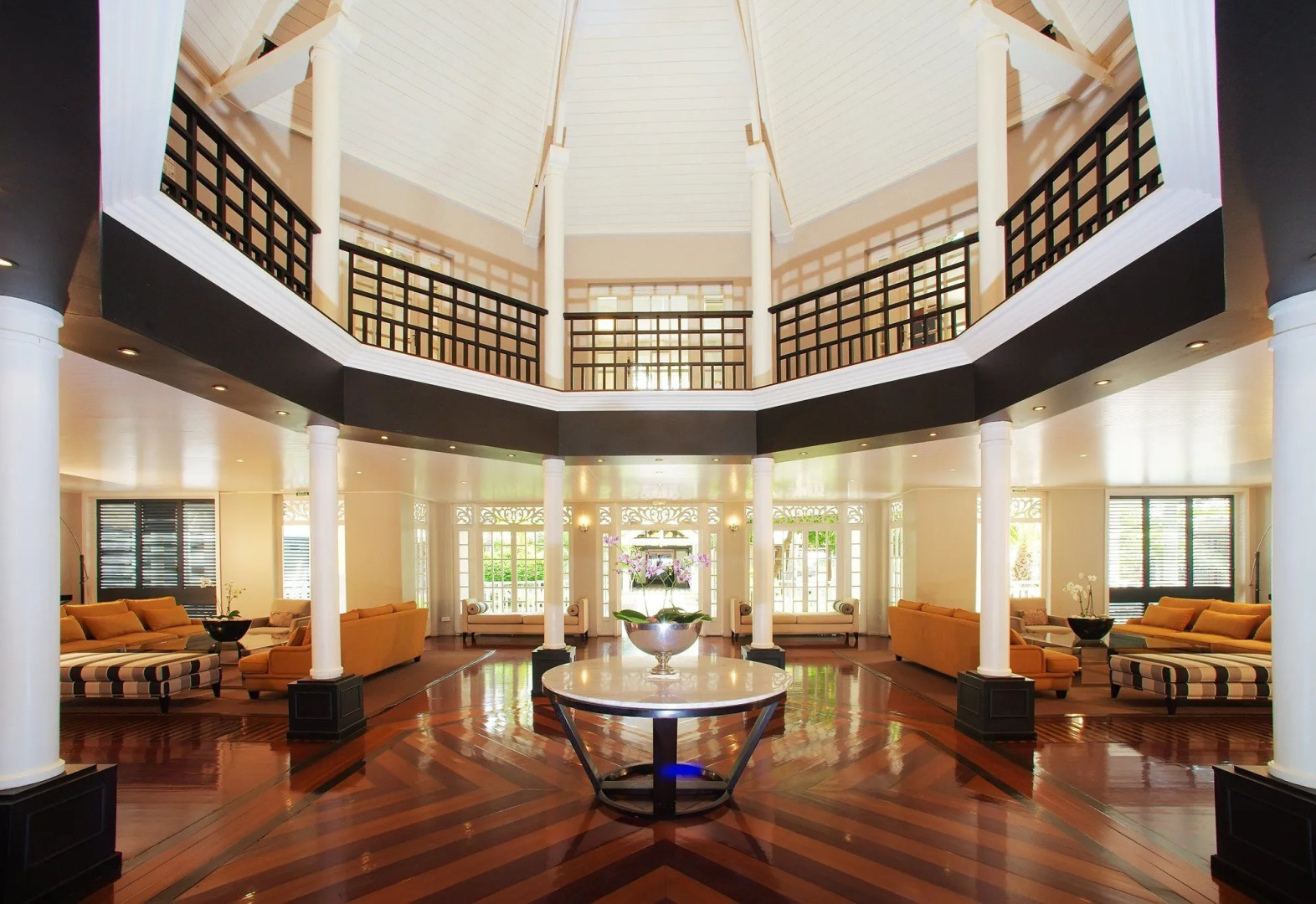 Отель Lux* Saint Gilles