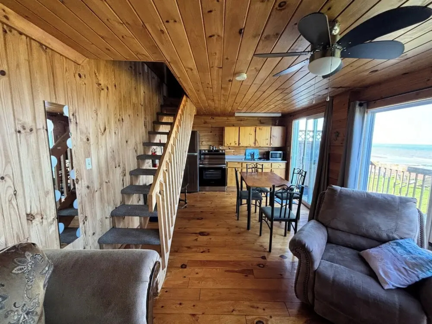 80 Oceanside Cottage