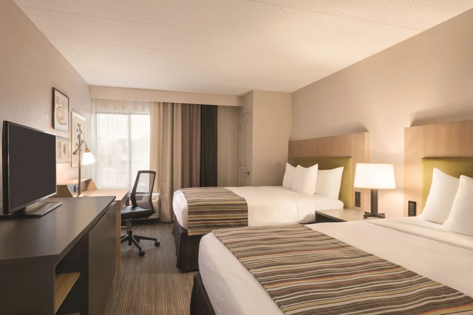 Country Inn & Suites by Radisson, La Crosse, WI