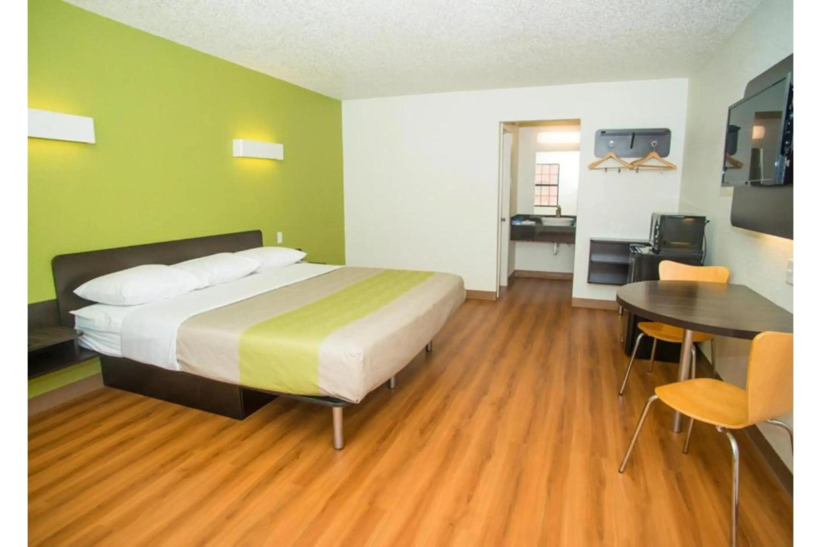 Motel 6 Palestine, TX