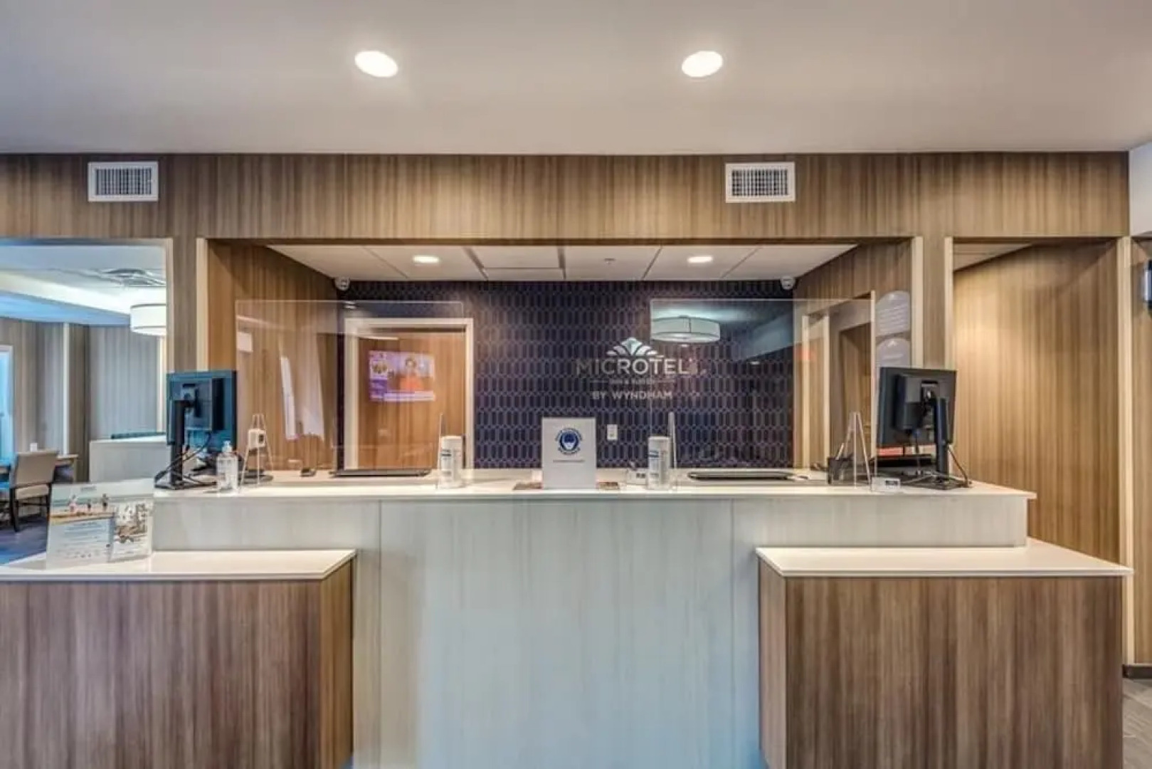 Microtel Inn & Suites by Wyndham Amsterdam