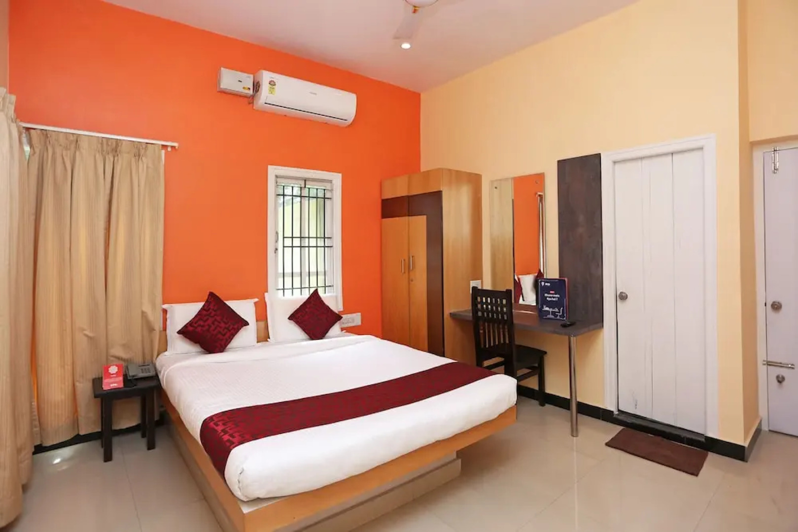 OYO 9136 Mauve Orchid