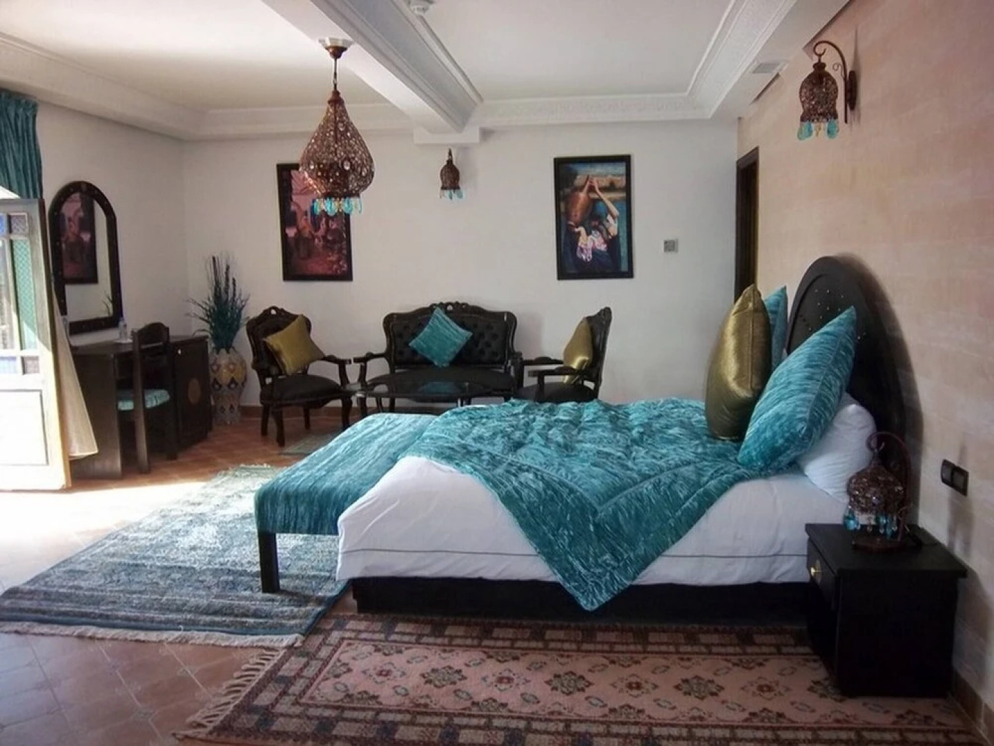 Suite turquoise Avec Terrasse Et Vue Piscine