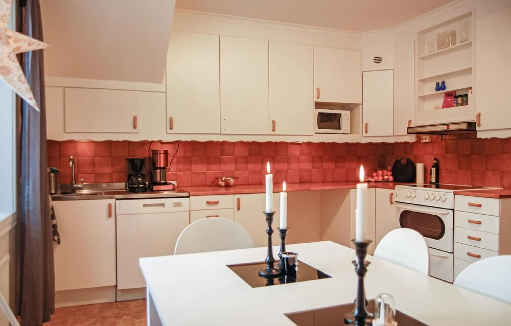 Nice Home in Klintehamn With 4 Bedrooms and Wifi