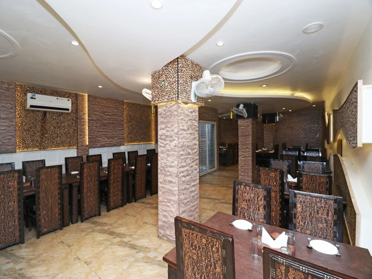 OYO 5843 Hotel Yash Inn