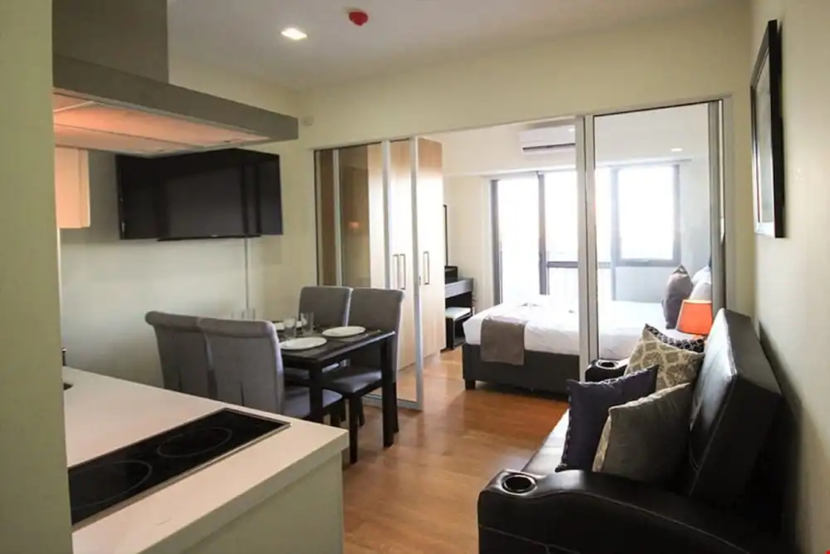 Acqua 6 @ The Acqua Residences