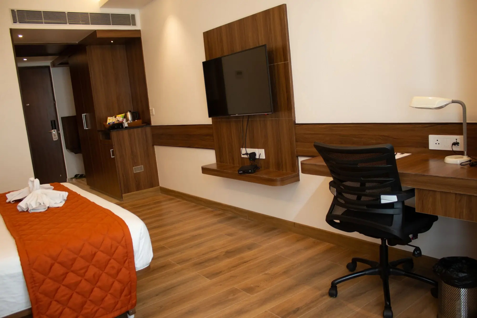Shivas Galaxy Hotel