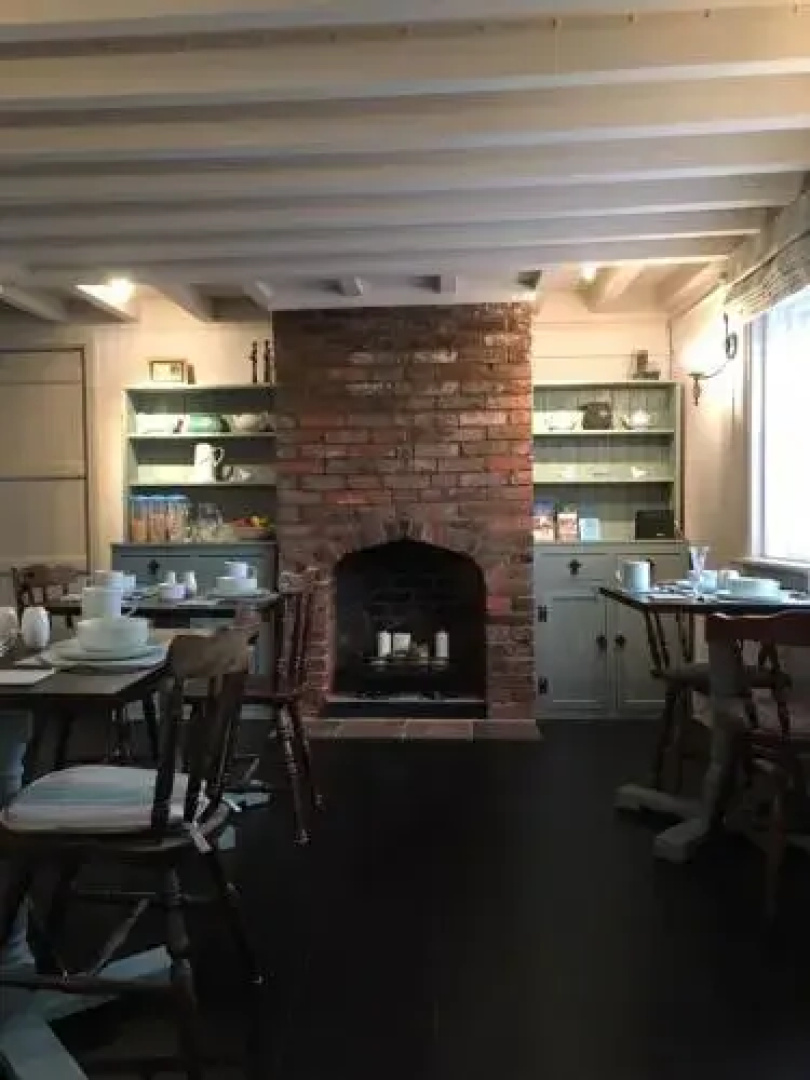 Willow Cottage