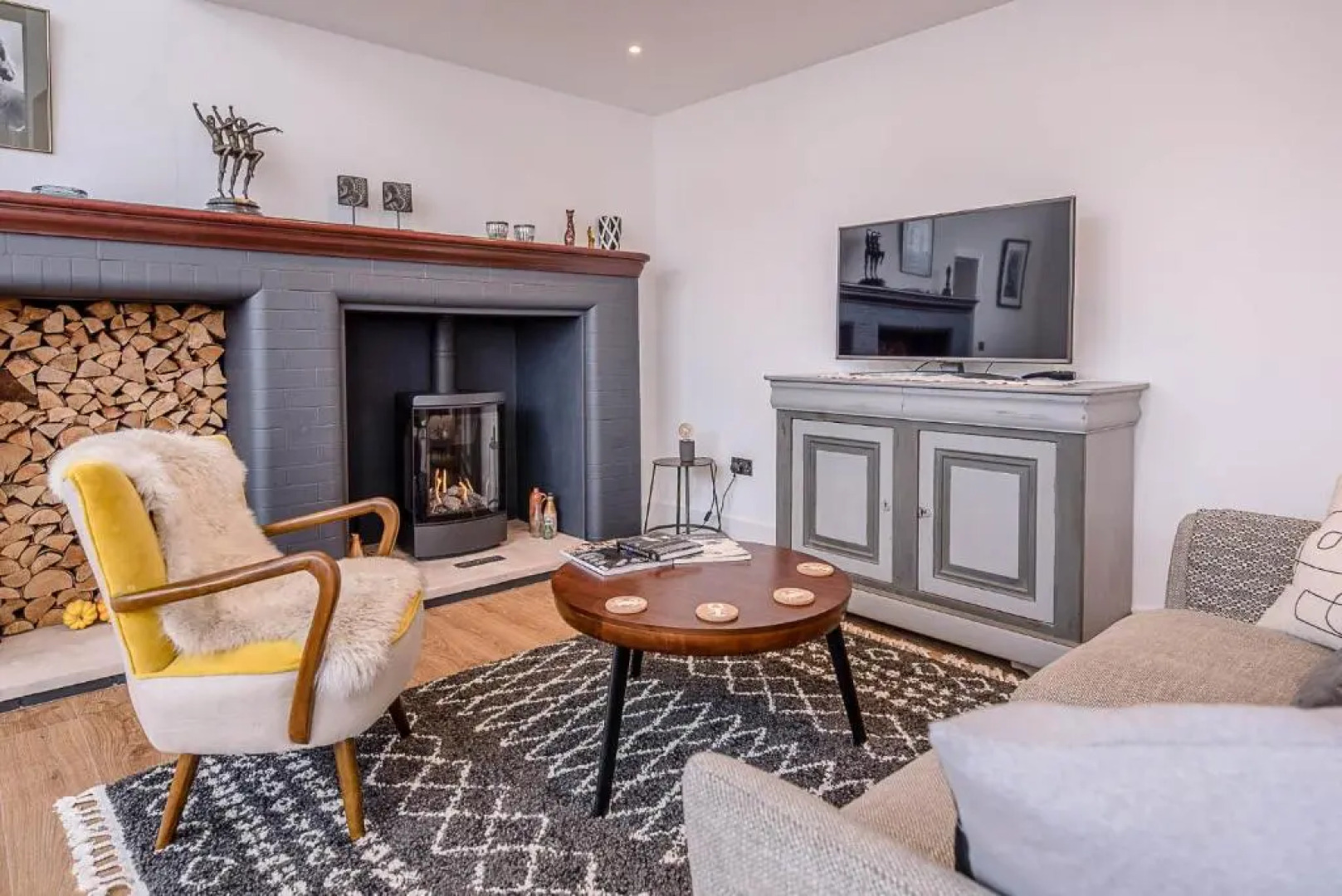 One The Old School, Leiston