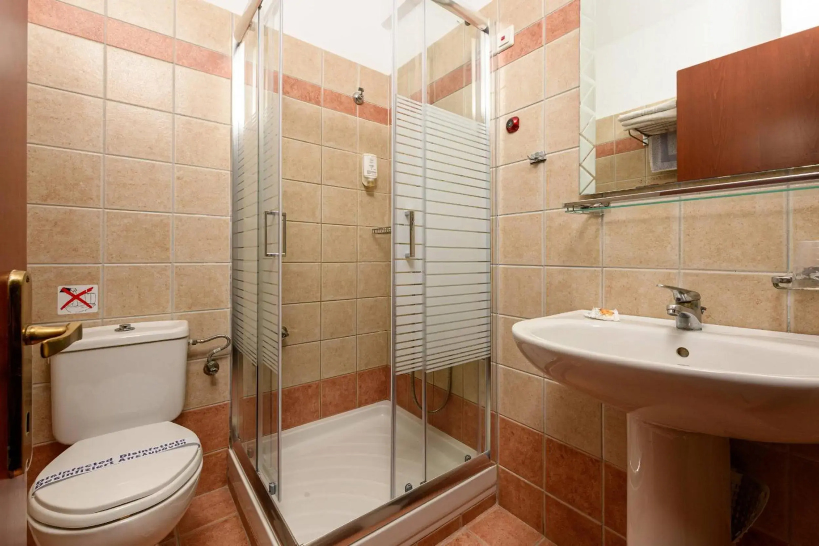 Aethria Hotel