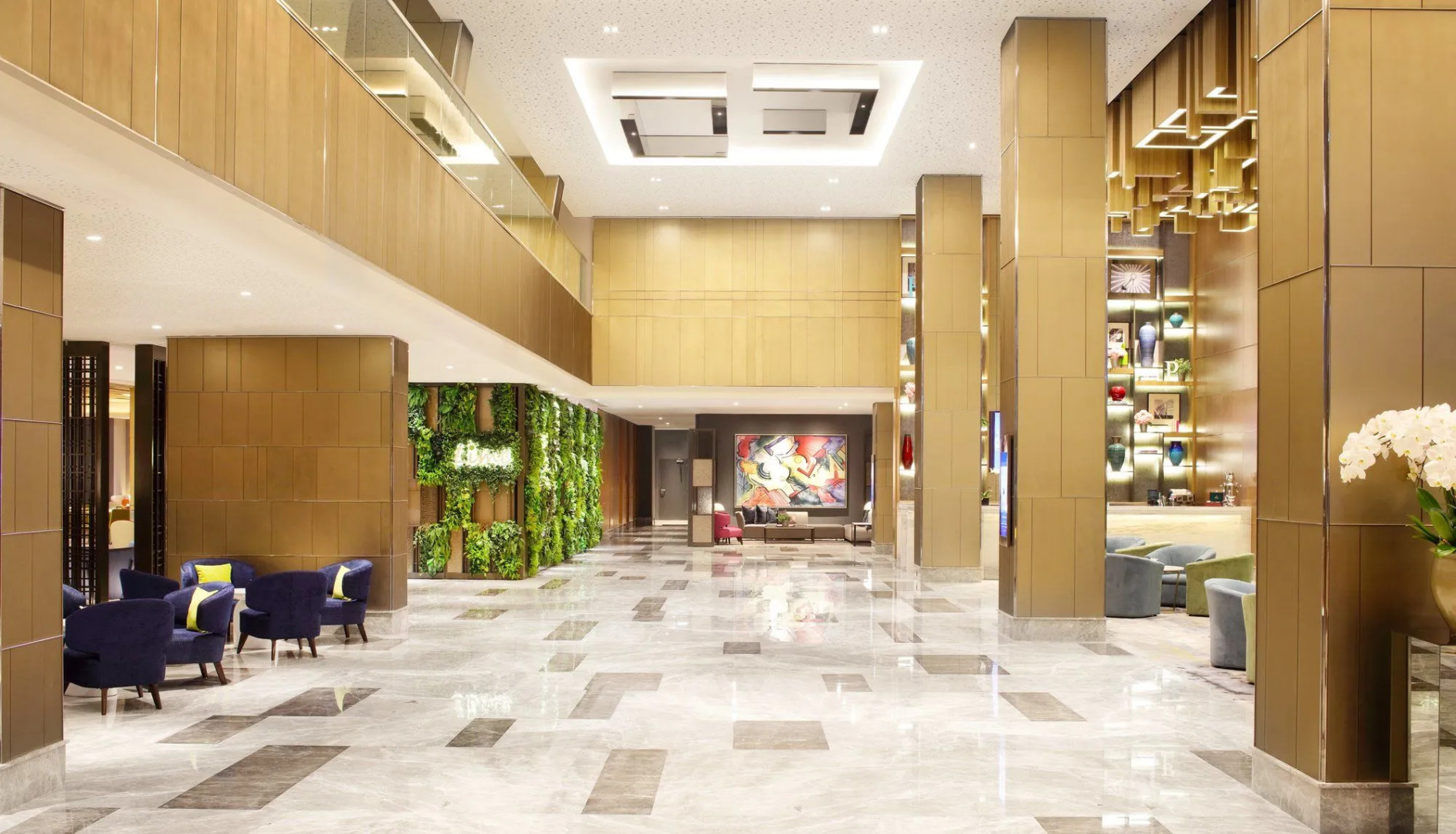Four Points by Sheraton Surabaya, Tunjungan Plaza