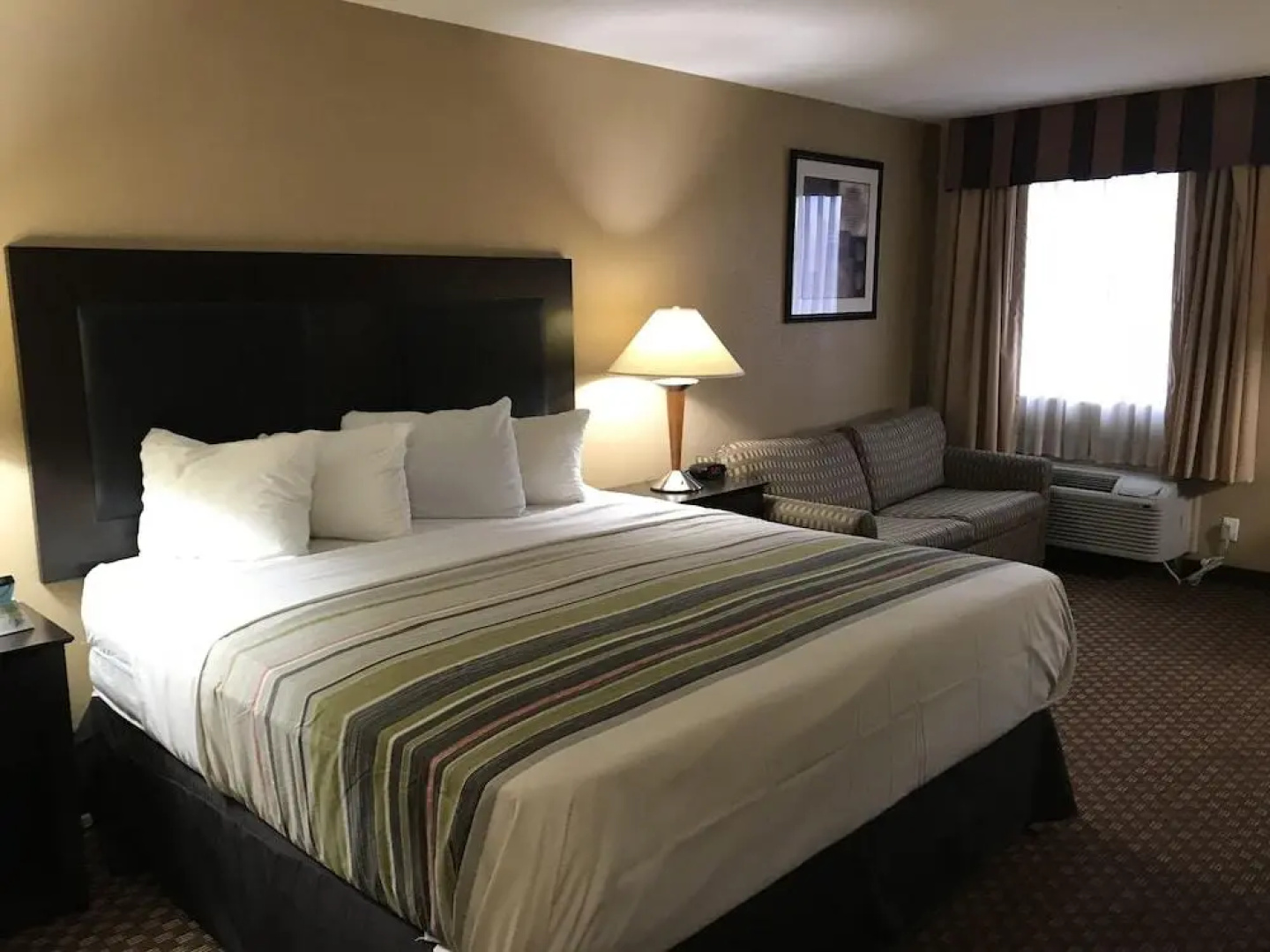 Country Inn & Suites by Radisson, Indianapolis East, IN