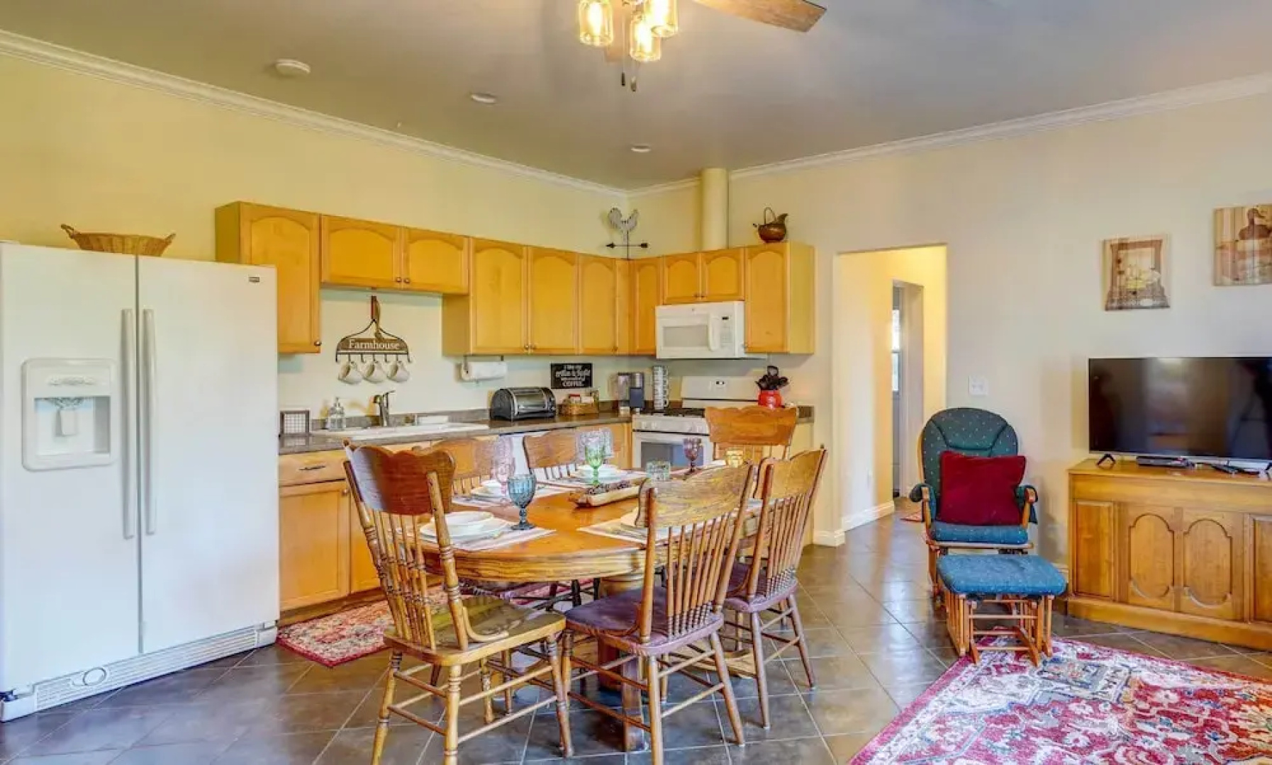 Fallbrook Vacation Rental: 3 Mi to Wineries!