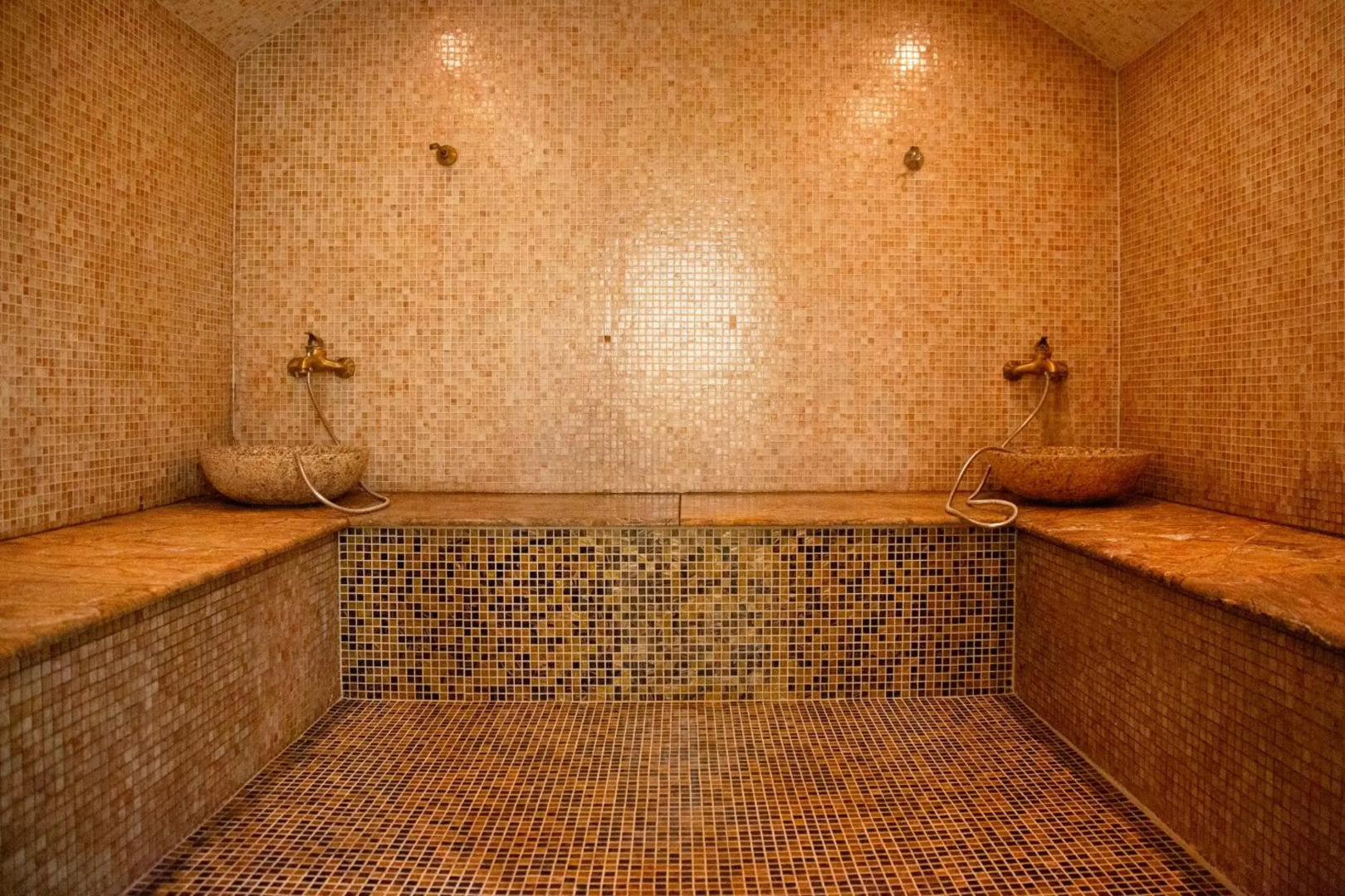 Good Stay Dinaburg Hotel