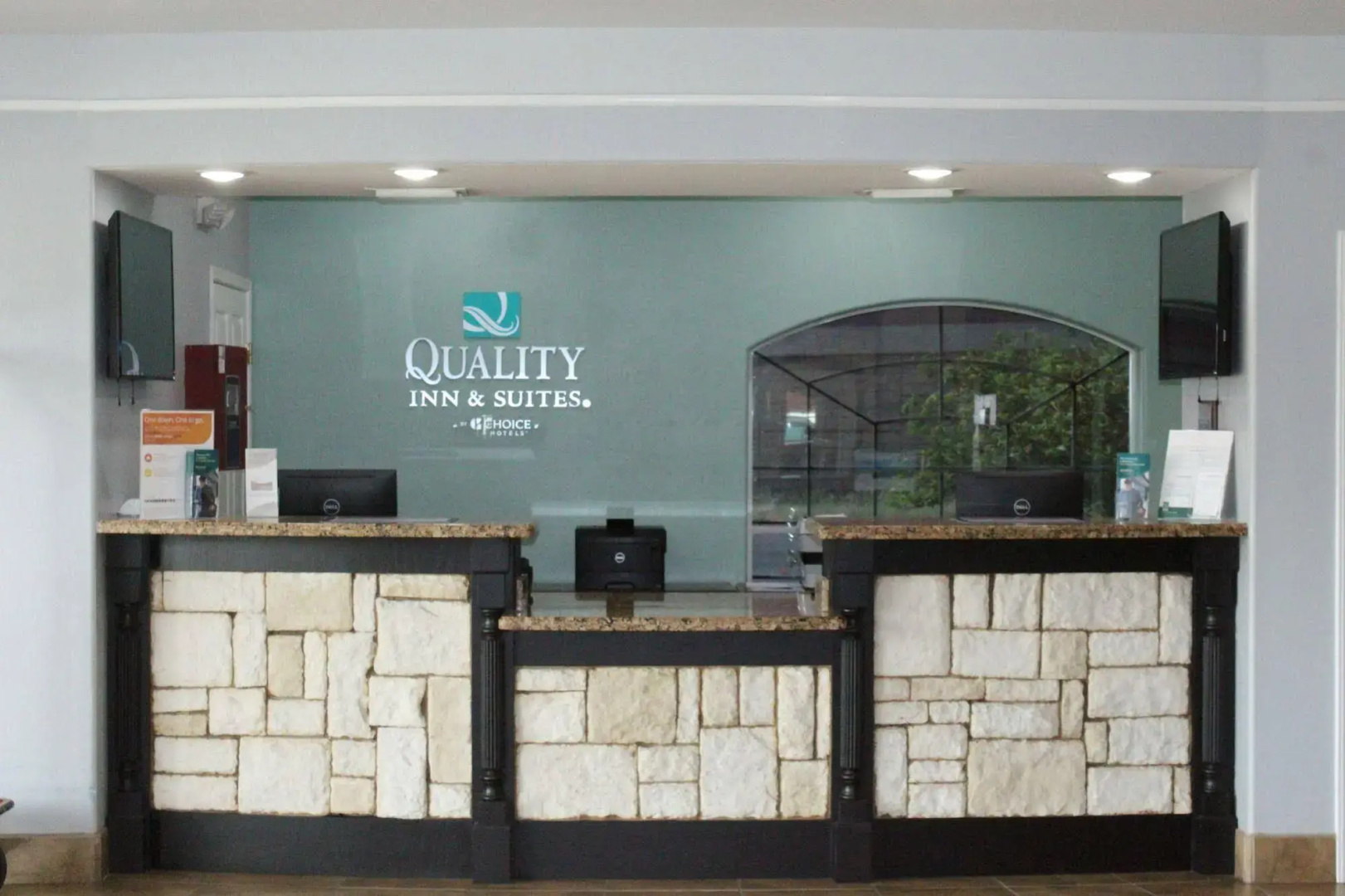 Quality Inn & Suites at The Outlets Mercedes/Weslaco