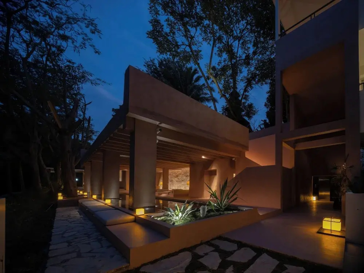 Anlai Rainforest Luxury Resort