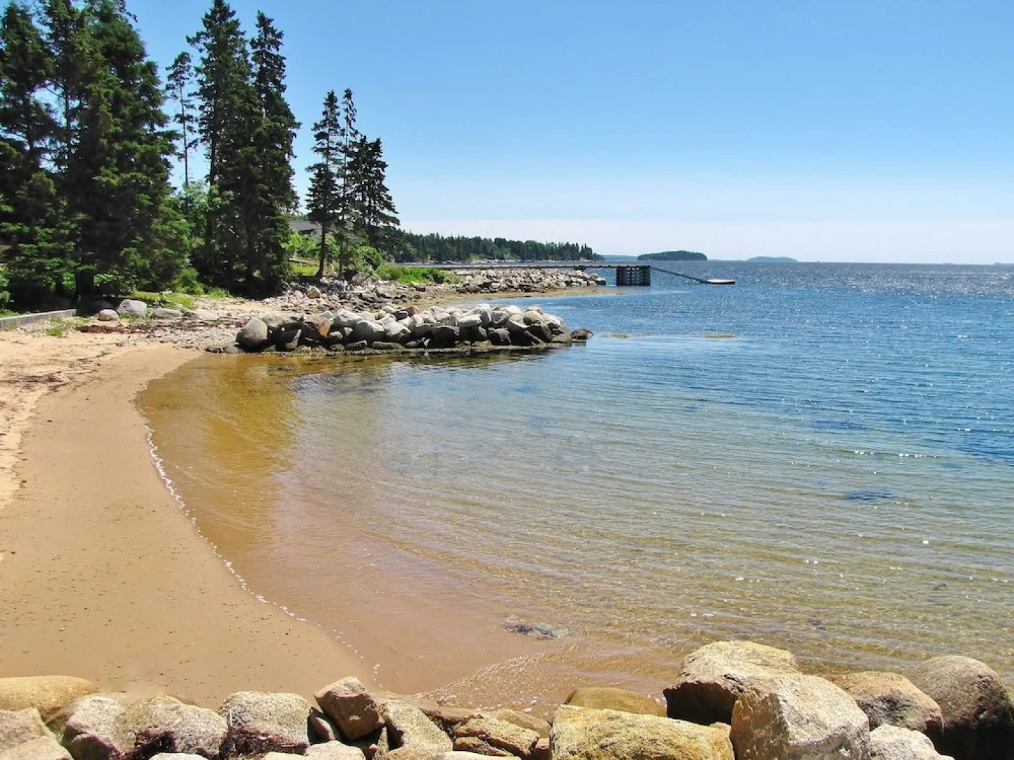 Larinda's Landing Oceanfront Cottages