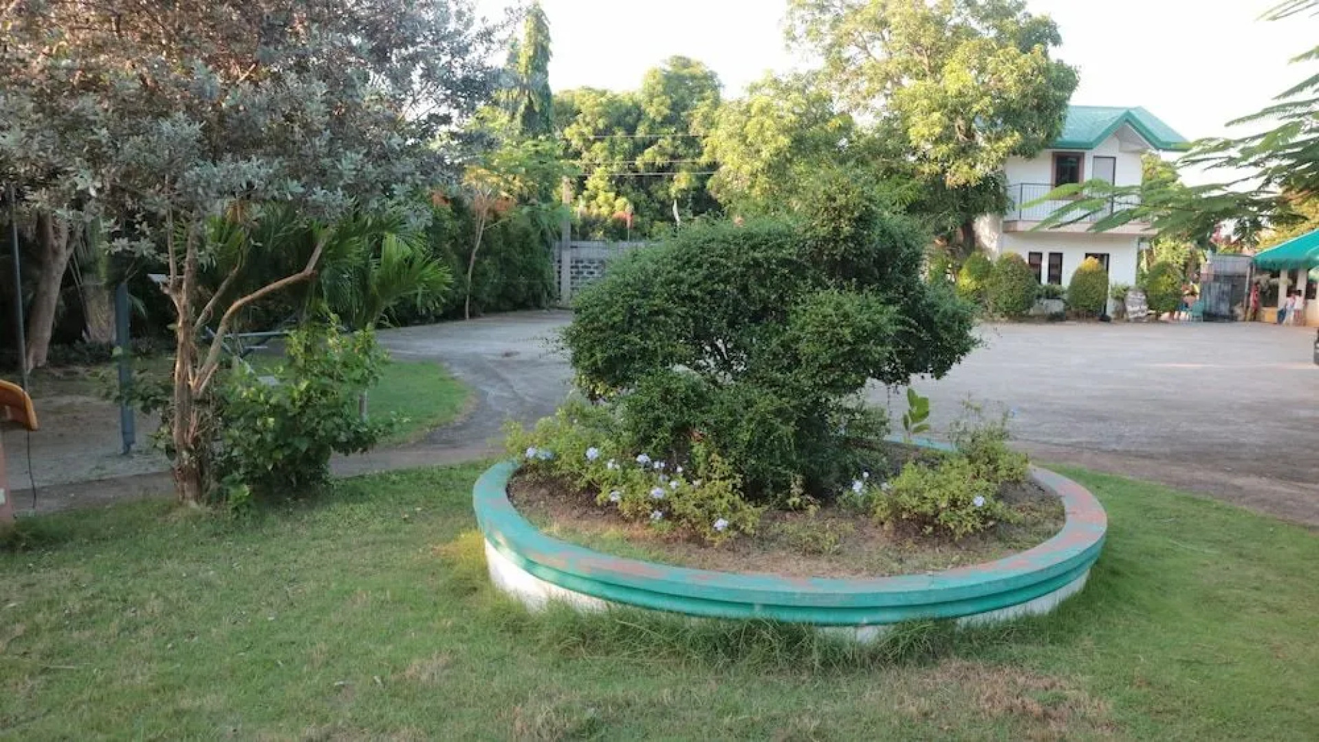 Doña Josefa Aquino Poolside Resort