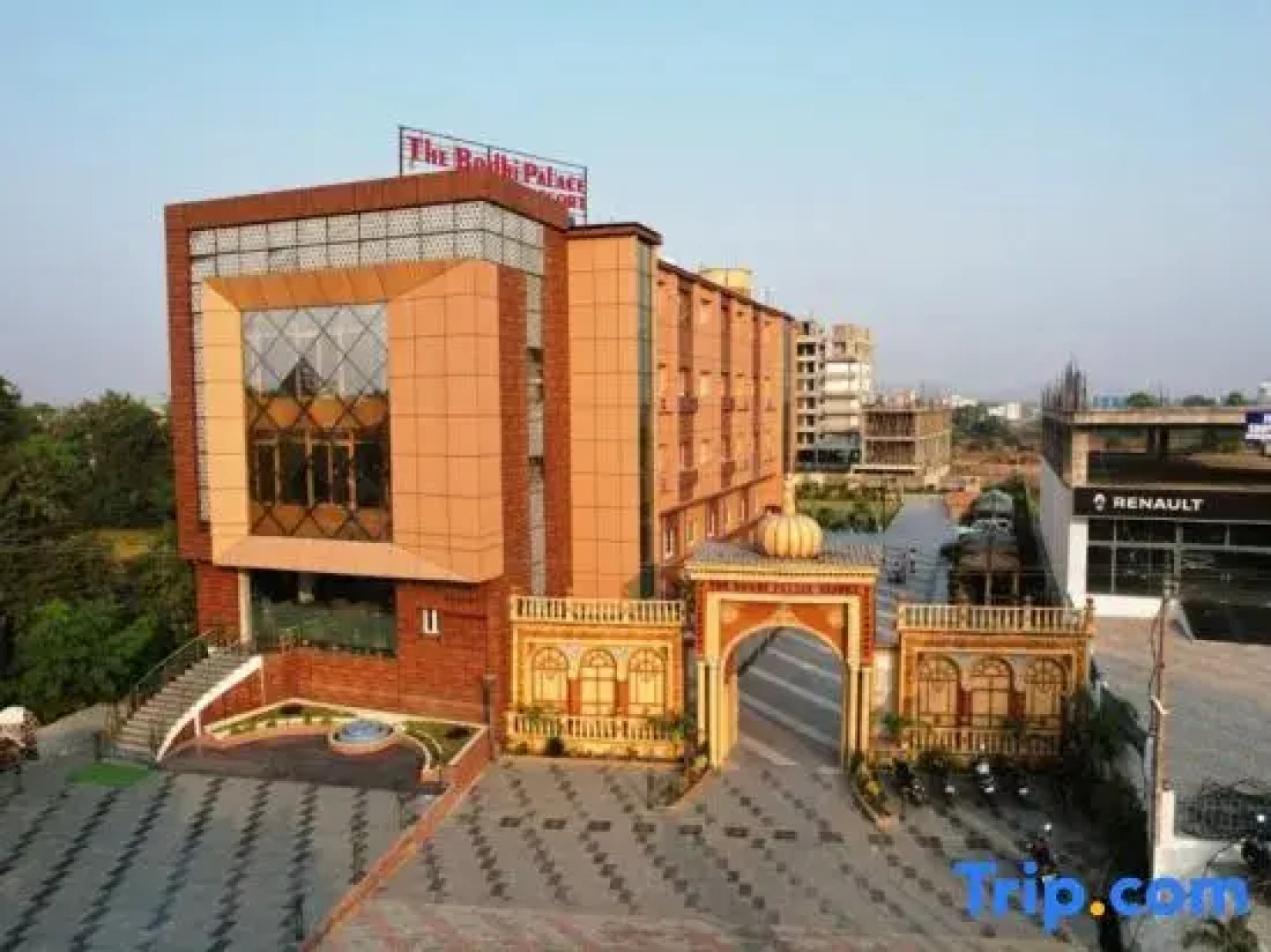 The Bodhi Palace Resort