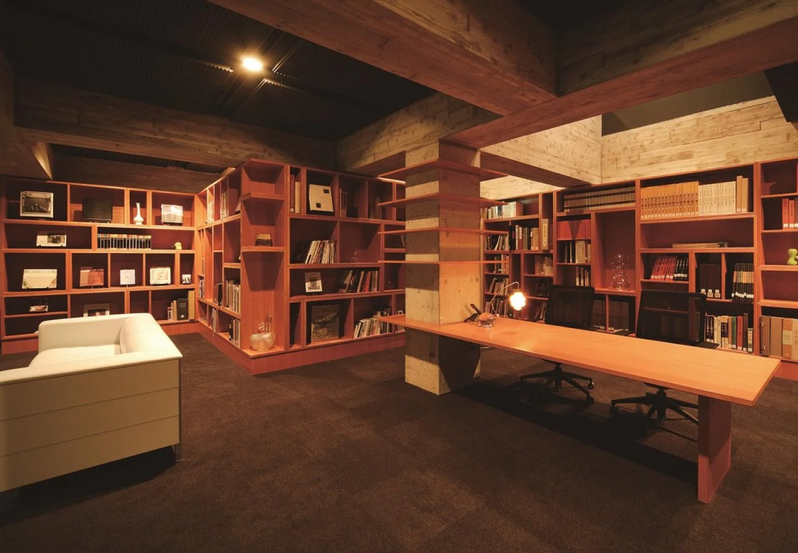 River Retreat GARAKU