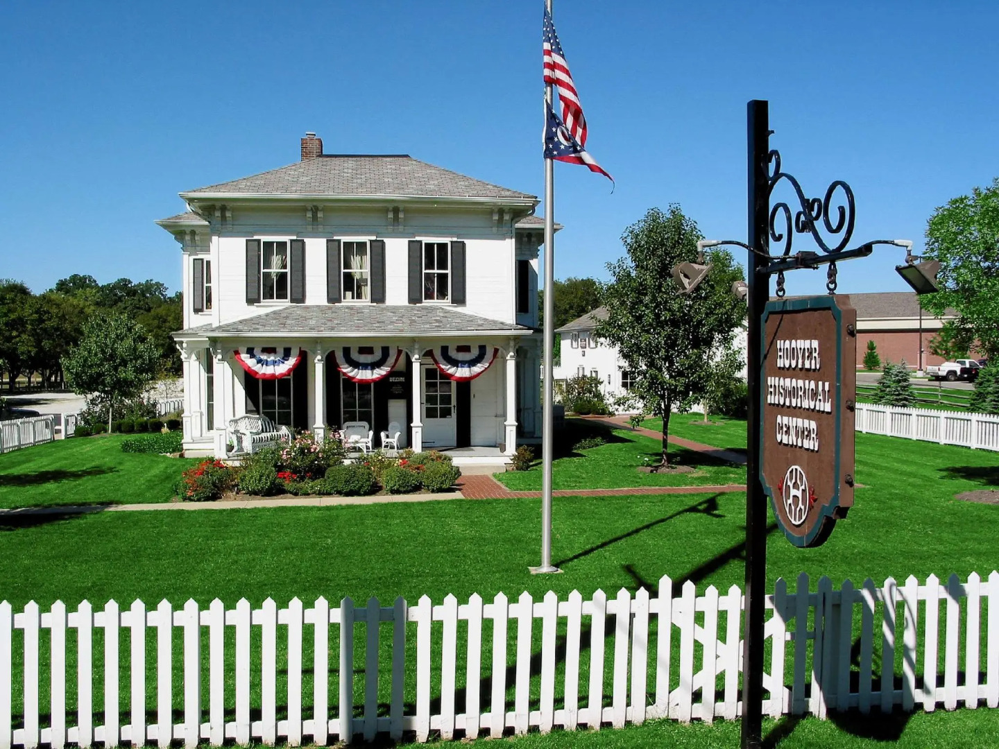 Hampton Inn & Suites Canton