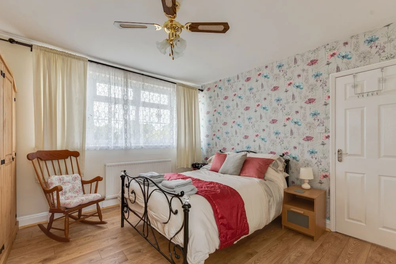 NEW Cosy 3BD House with Garden Heart of Sandwich