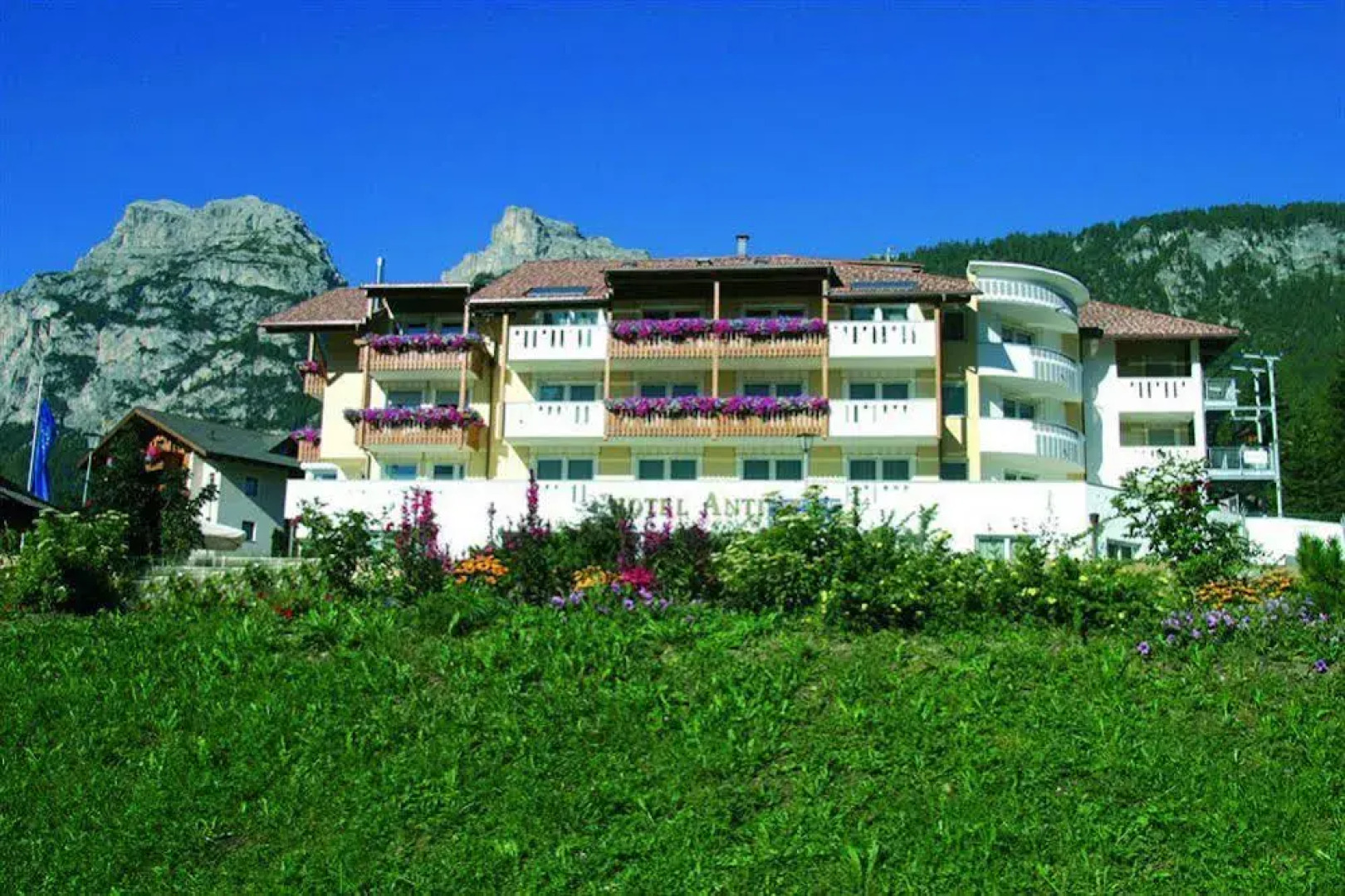 Hotel Antines