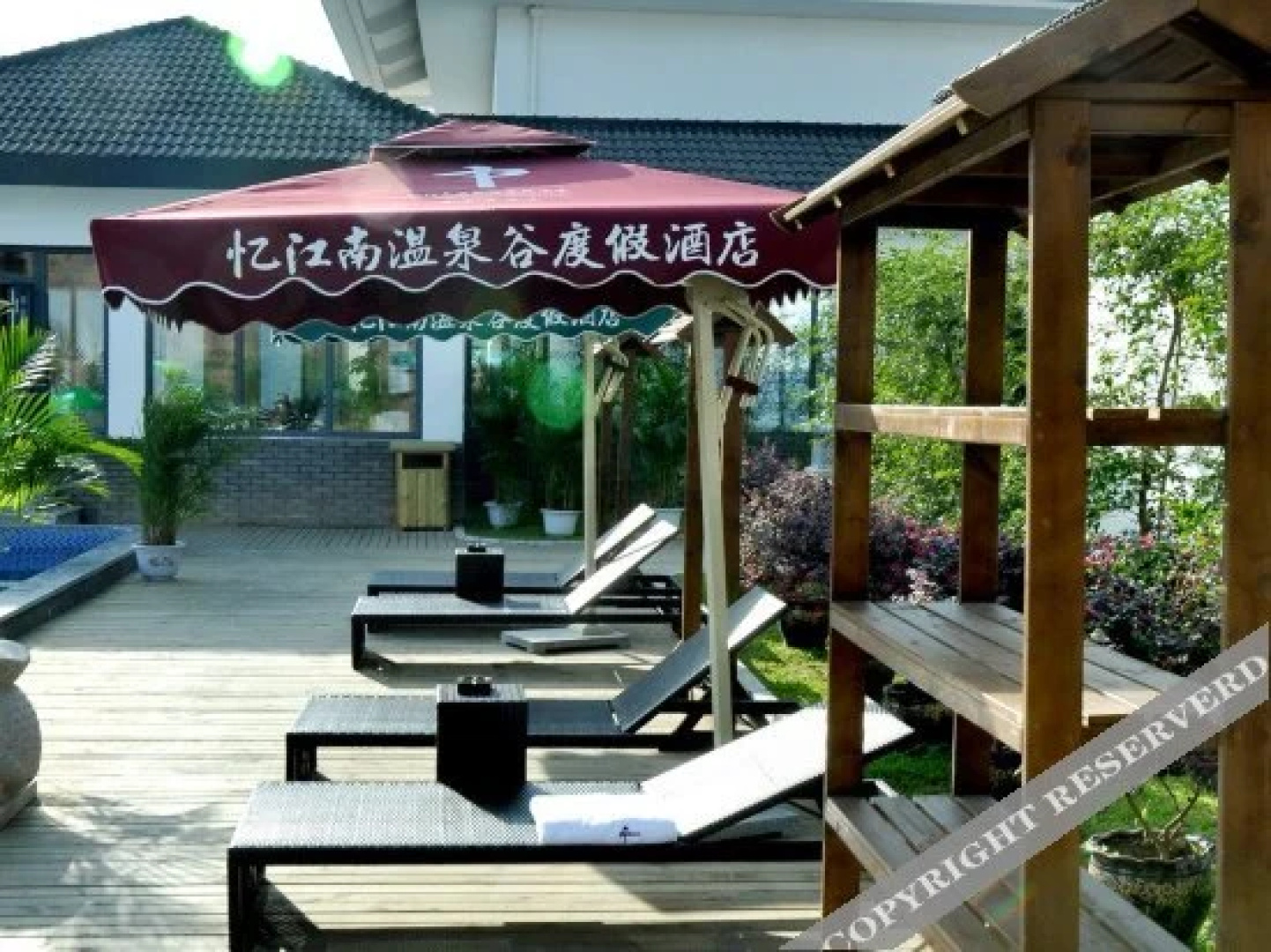 Yijiangnan Hotel