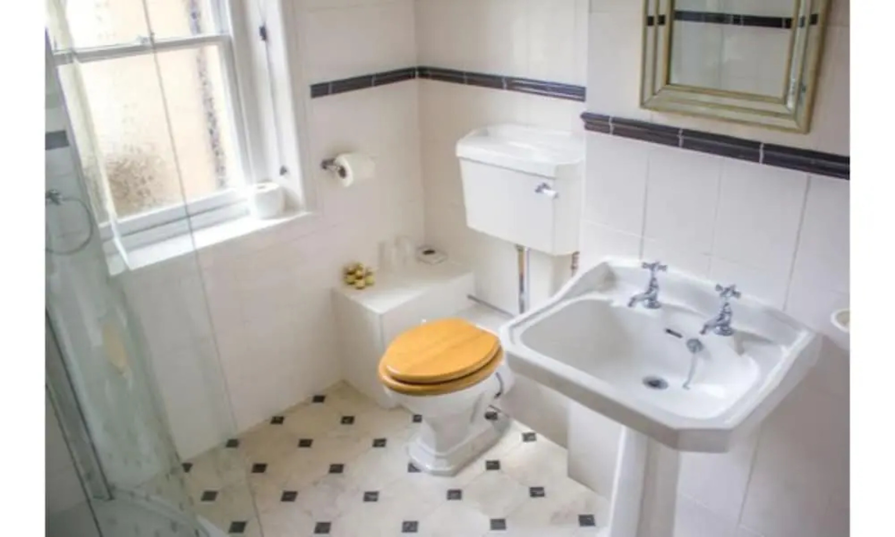 Albert Cottage Hotel