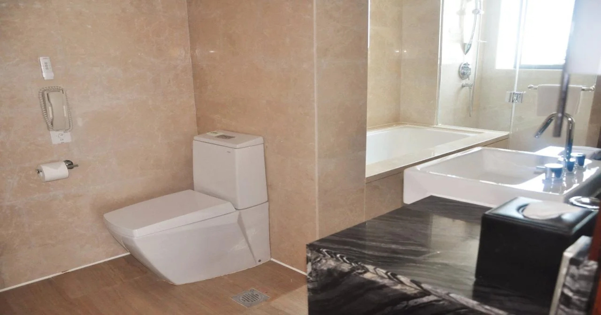 Holiday Inn Qingdao City Centre by IHG