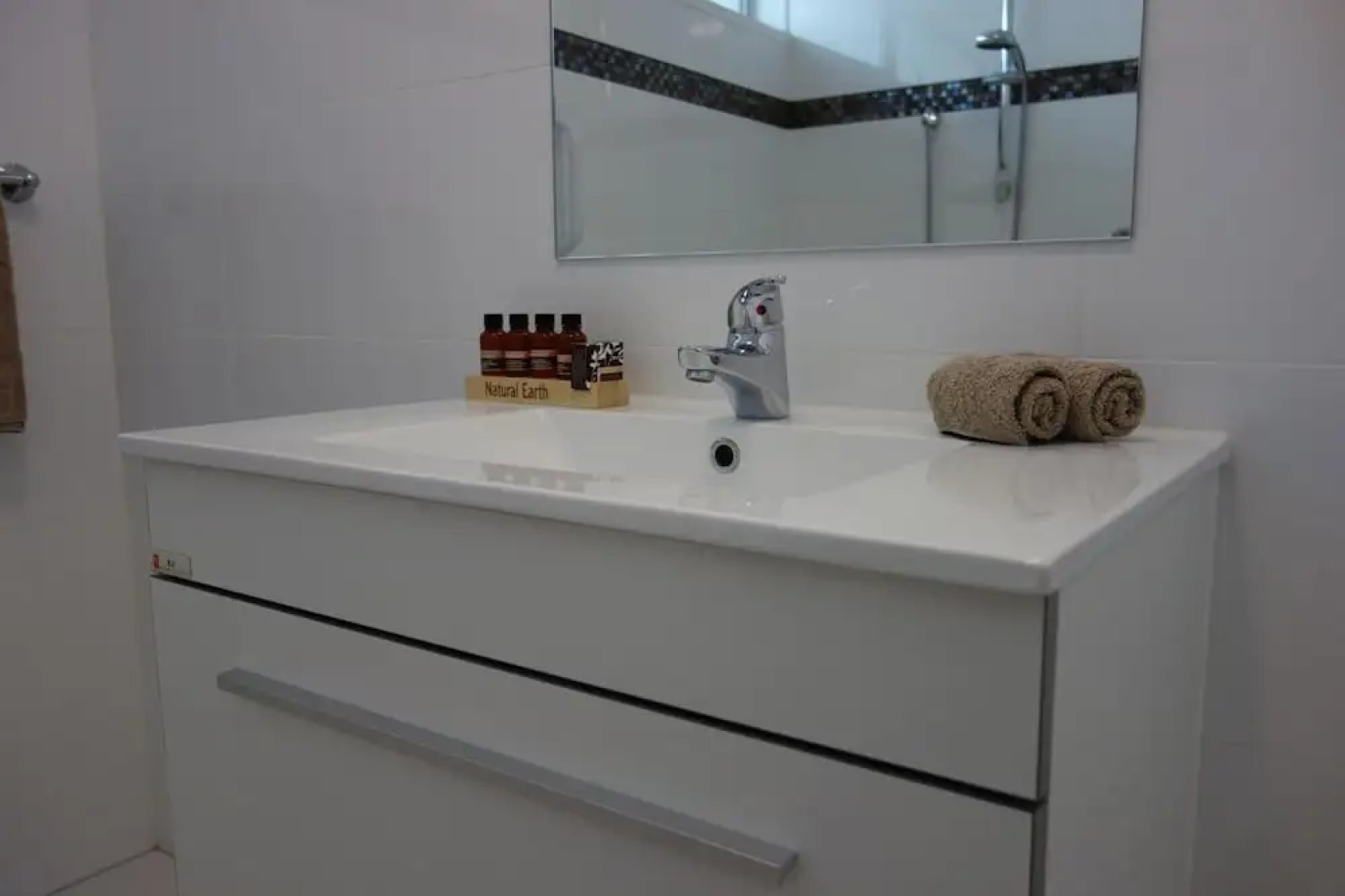 Parakai Springs Lodge