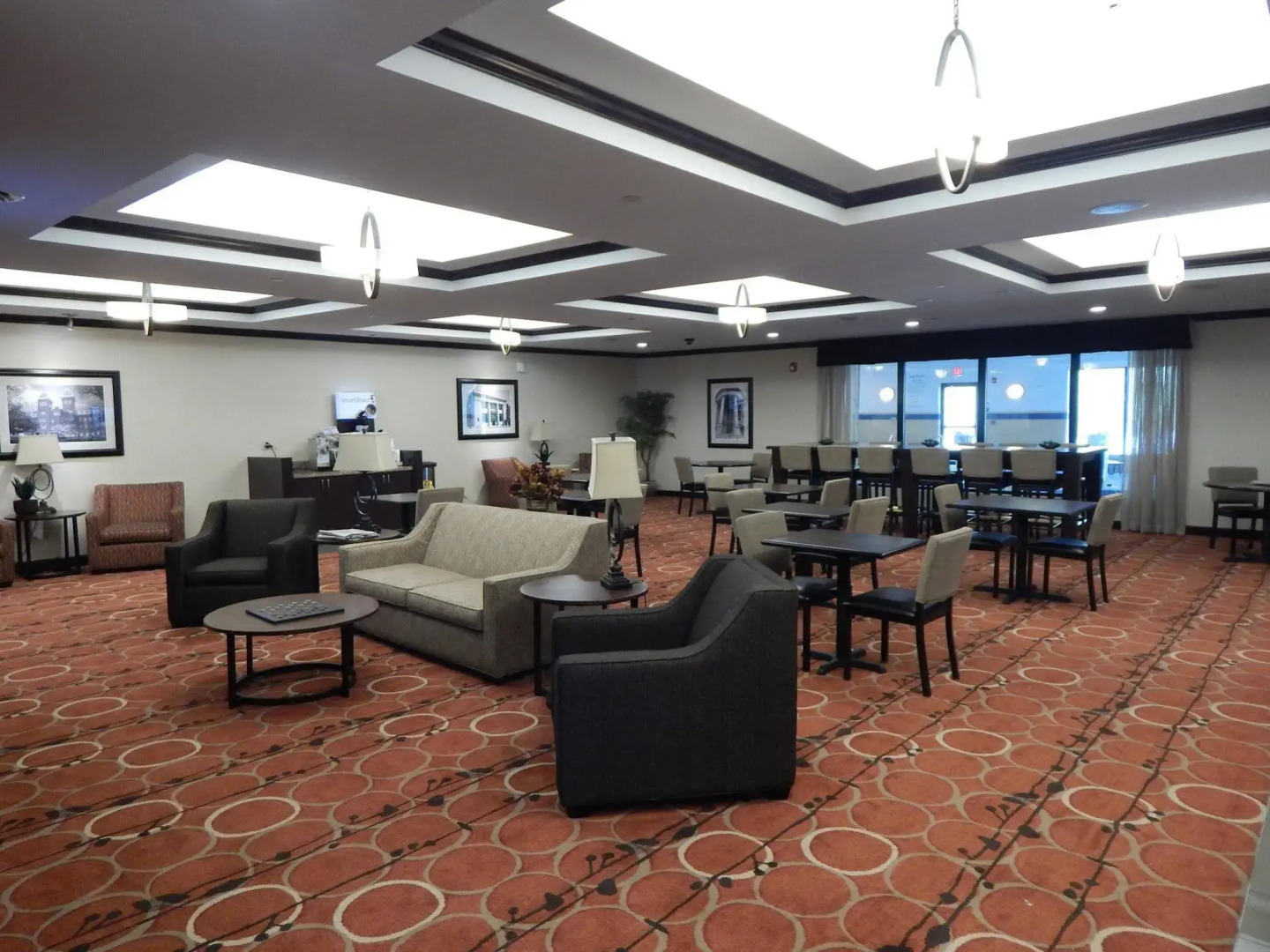Holiday Inn Express & Suites Washington