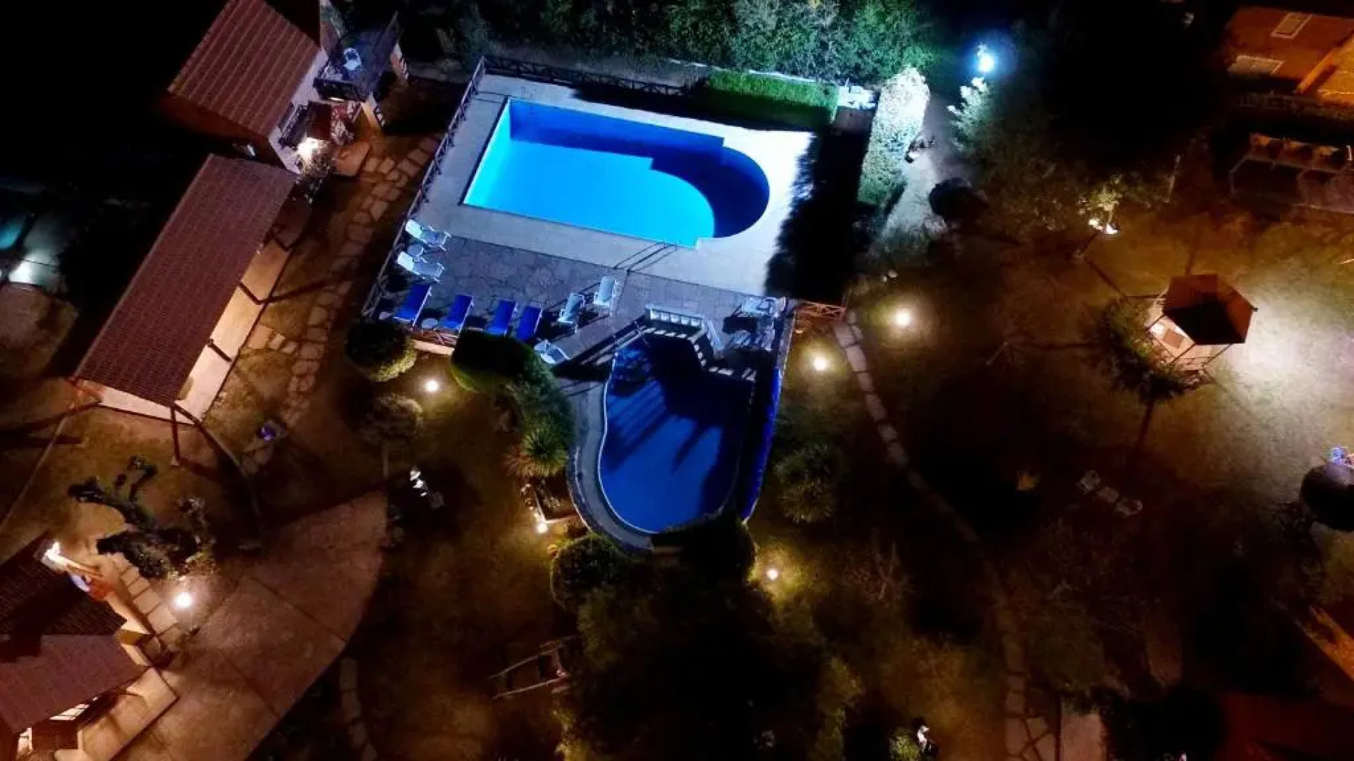 Le Marche Apart Hotel