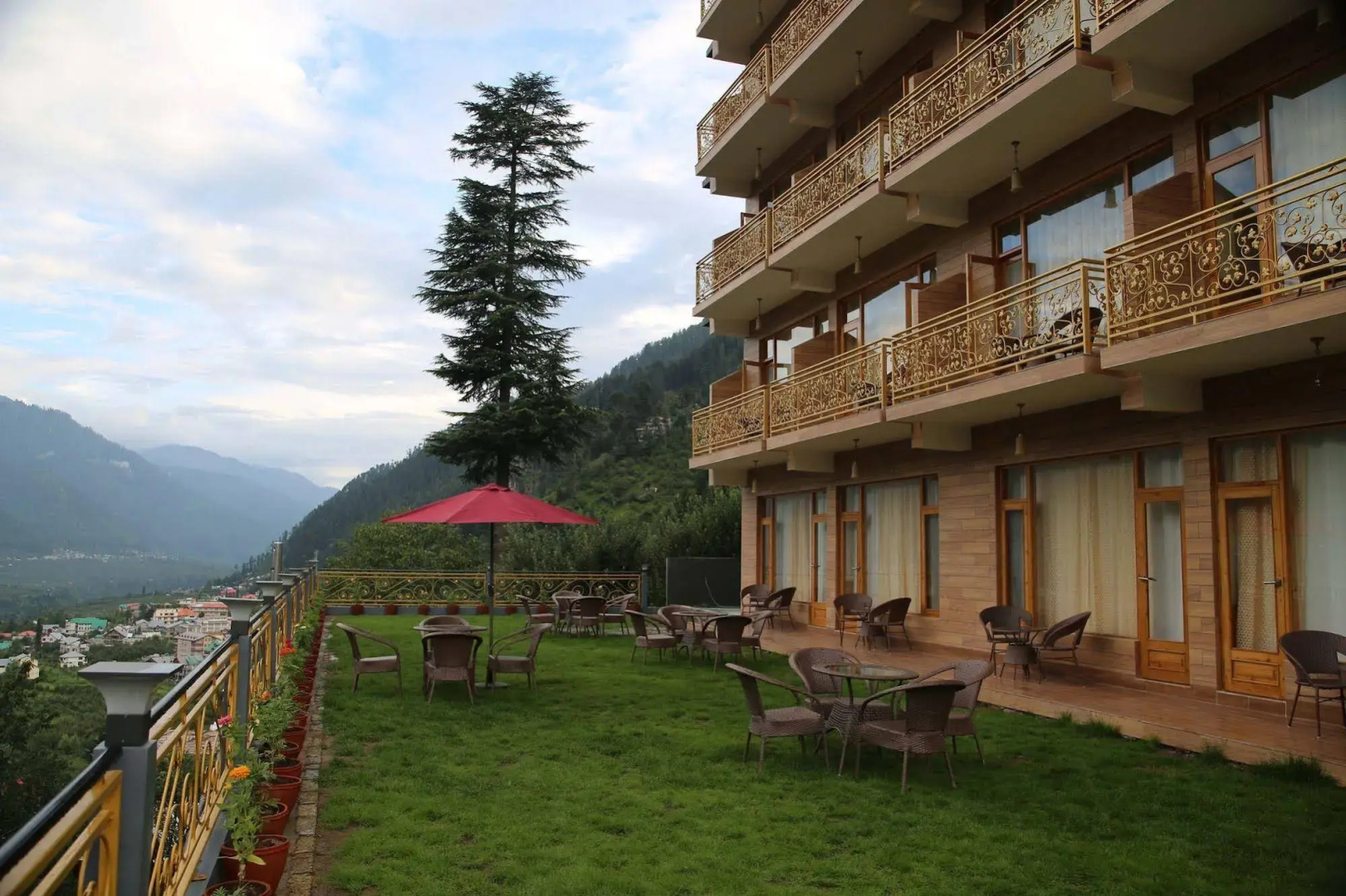 The Holiday Heights Manali