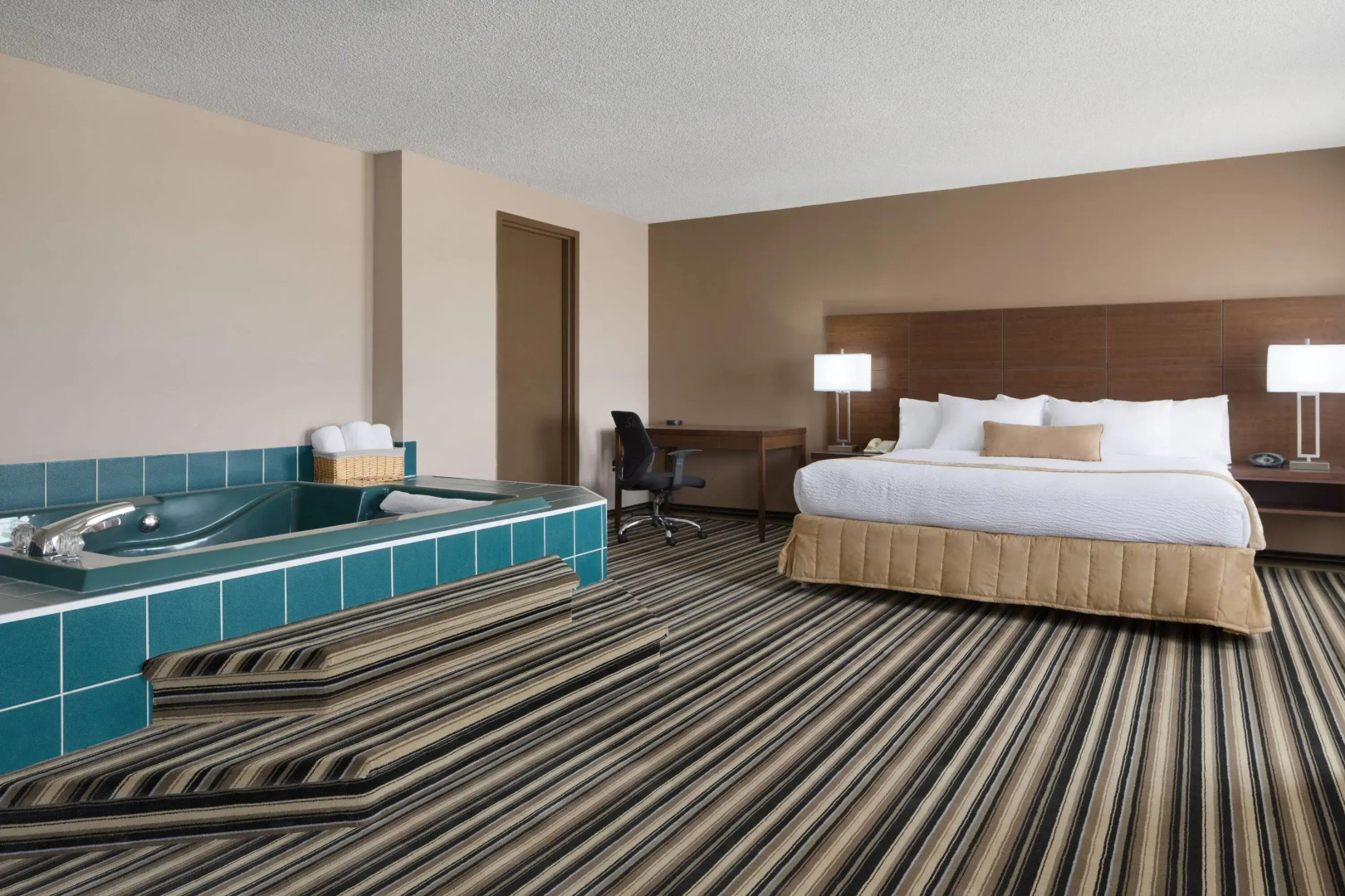 Days Inn by Wyndham Dalhousie