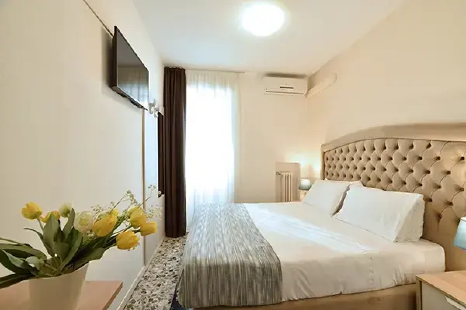 Hotel La Marina