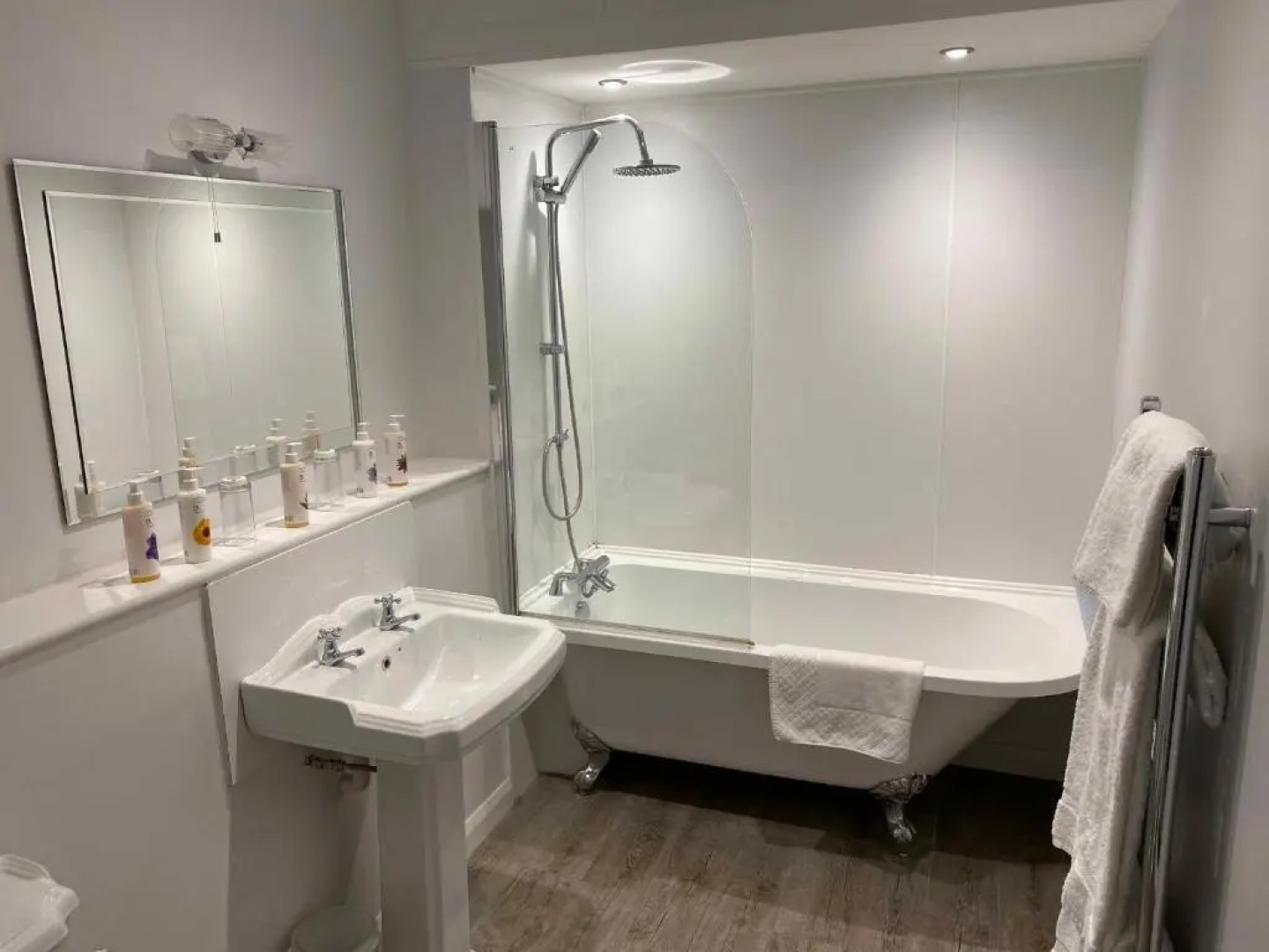 The Bull Hotel & Restaurant