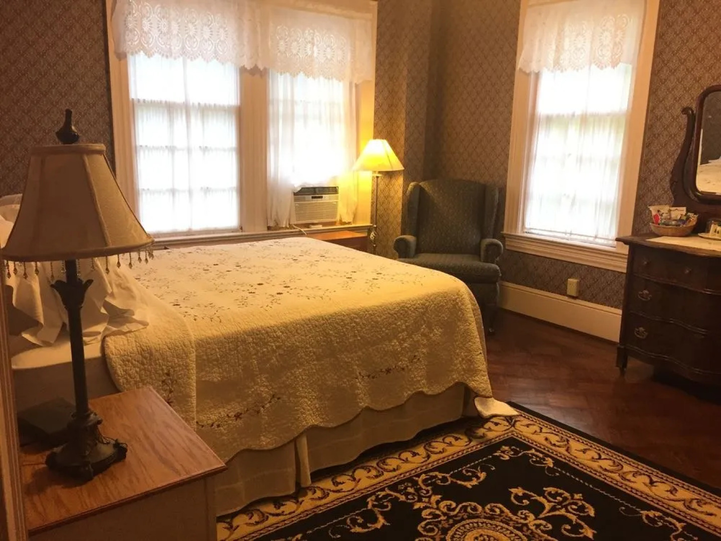 Red Lion Bed & Breakfast