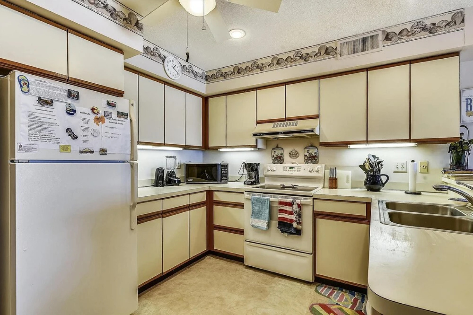 Seaside Villas Unit #9 by Long & Foster