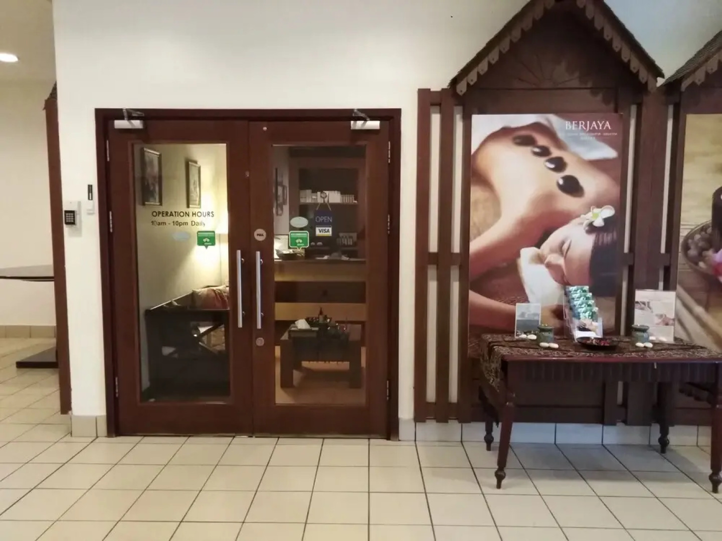 Times Apartment Suites at Times Square