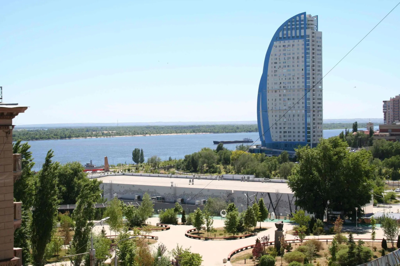 Апартаменты в центре Волгограда на ул. Советская, д. 3