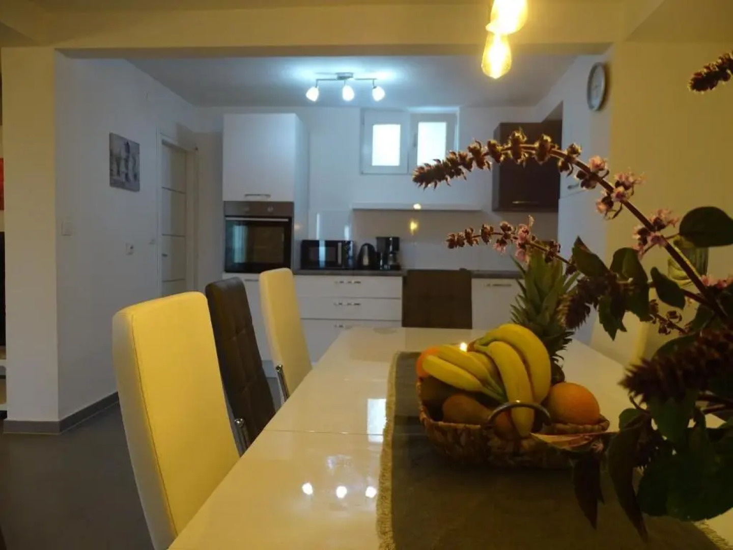 Seaside Villa mit Pool für 12 Personen