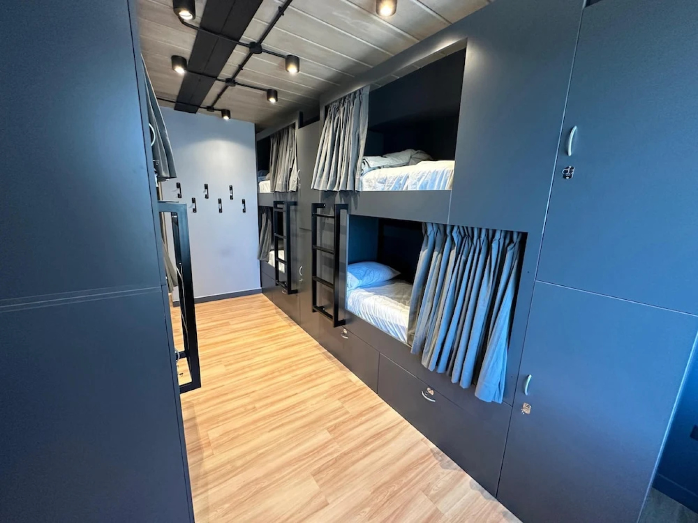 Mons Hostel