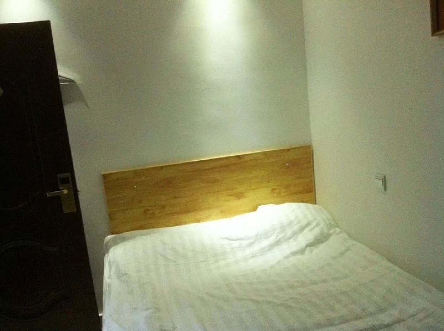 Cherry Business Hotel