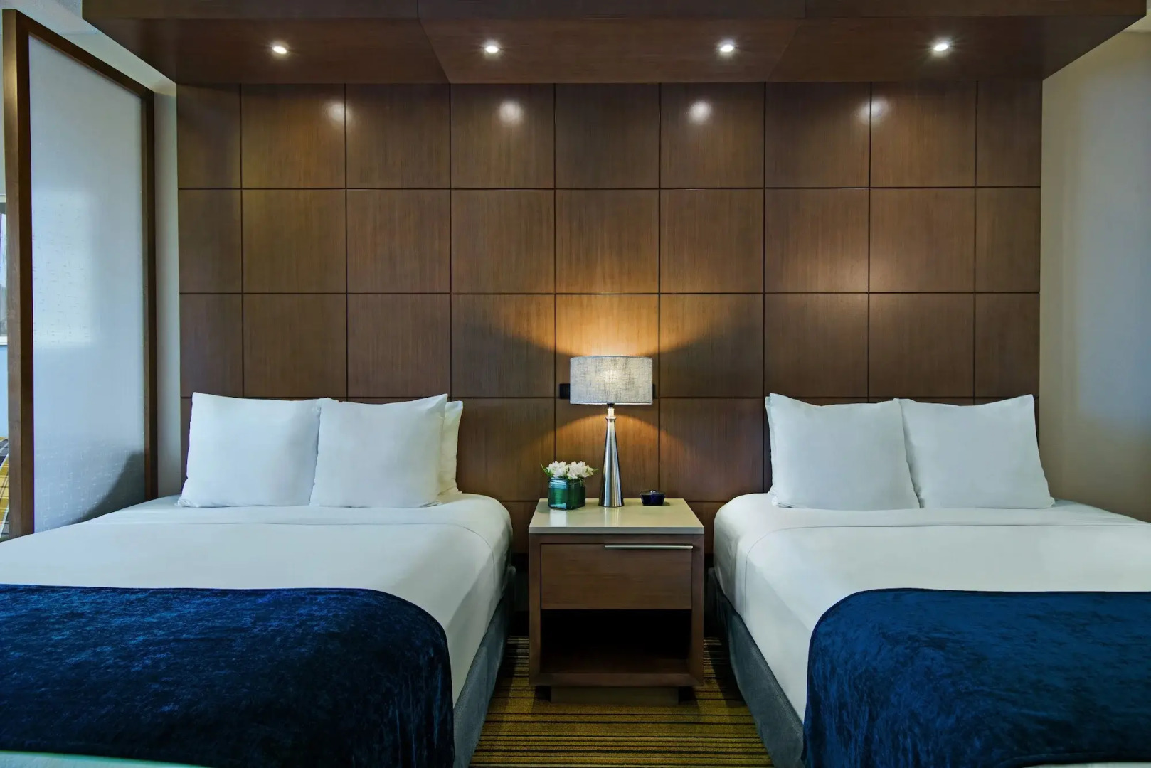 Oxford Suites Downtown Spokane