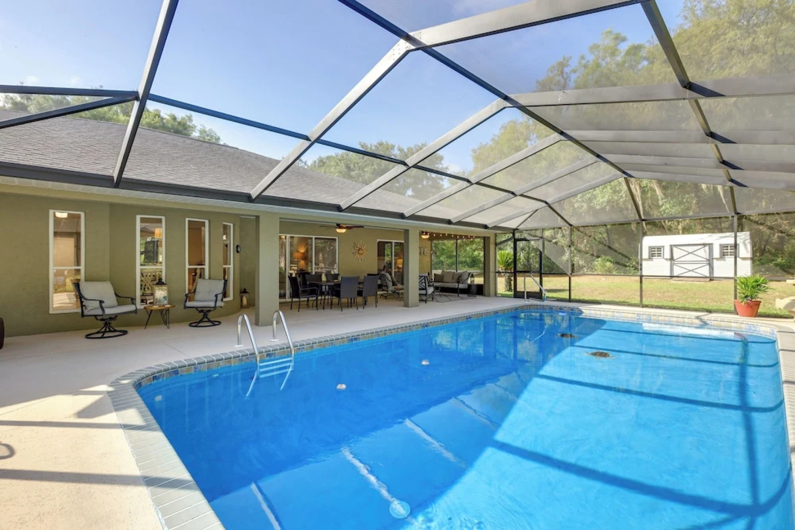 8 Mi to Rainbow Springs: Dunnellon Area Home!