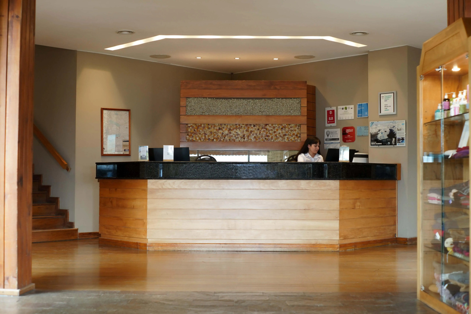 Mirador del Lago Hotel