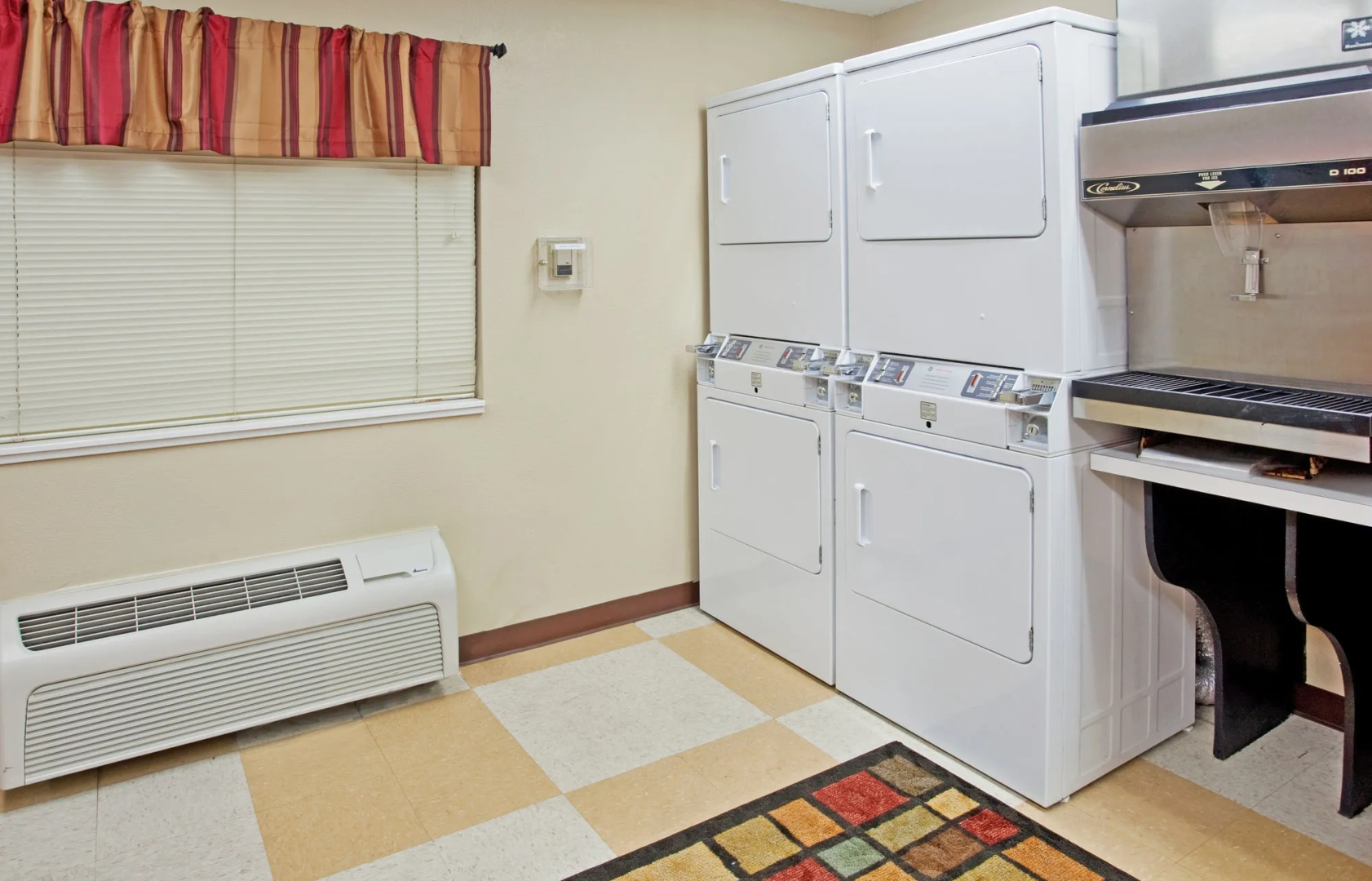Candlewood Suites Salina by IHG