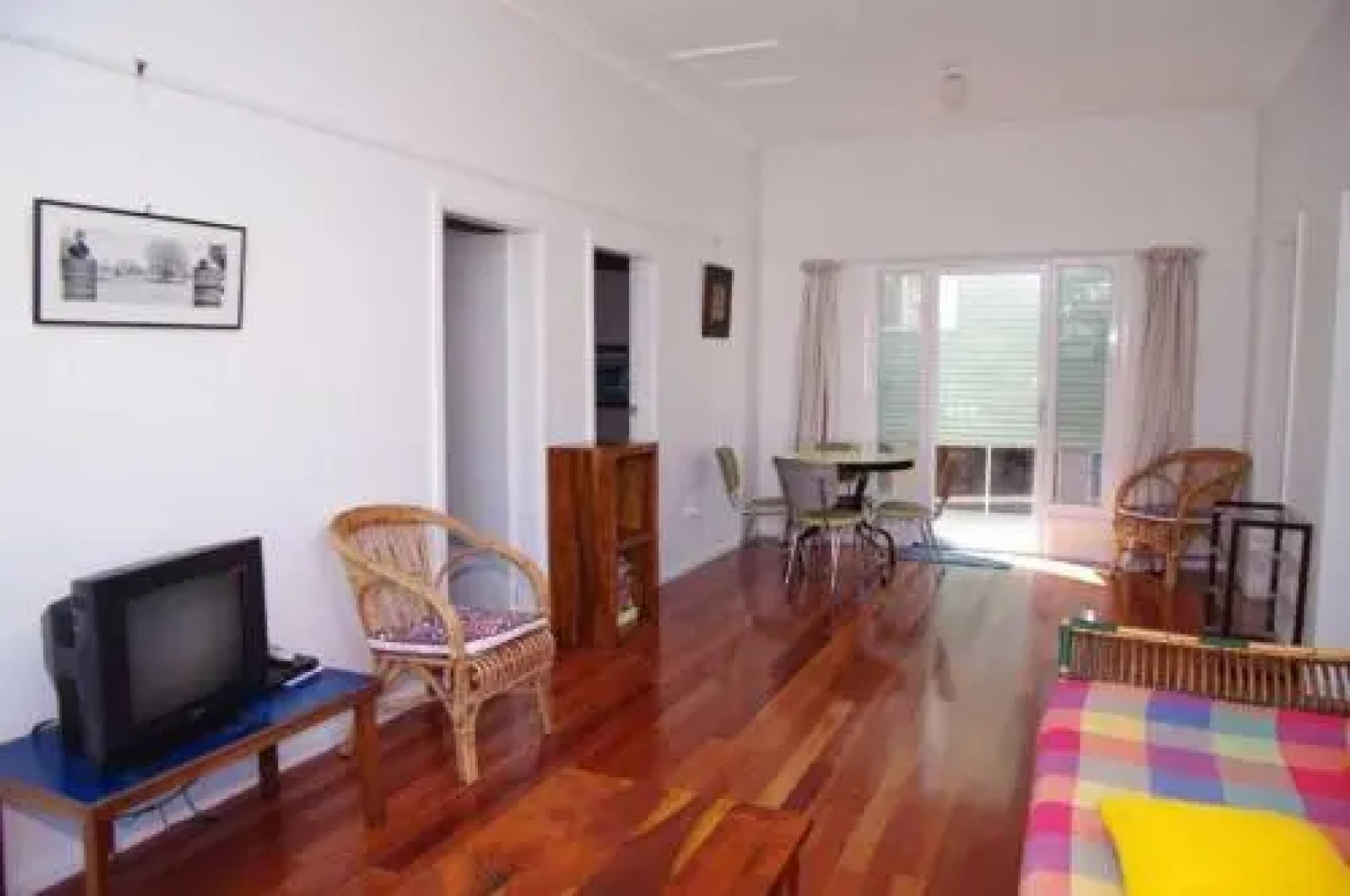 Hampstead, 32 Main Street